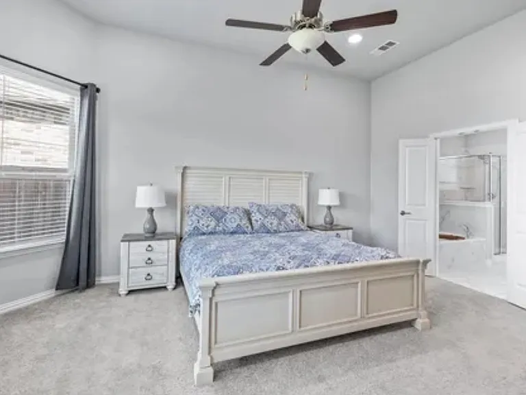 212 Darlington Trl — Photo 10