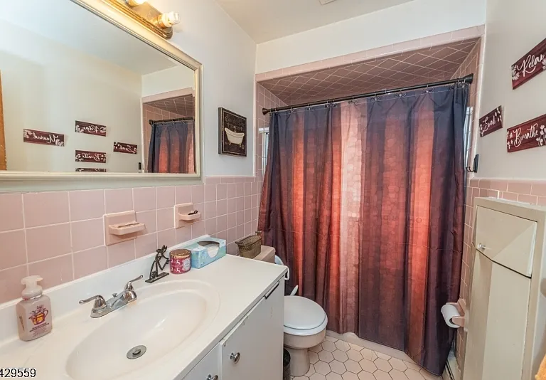 20 Halsey Ave #6 — Photo 10