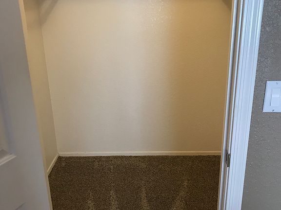 3rd image of 3508 Wallingford Dr