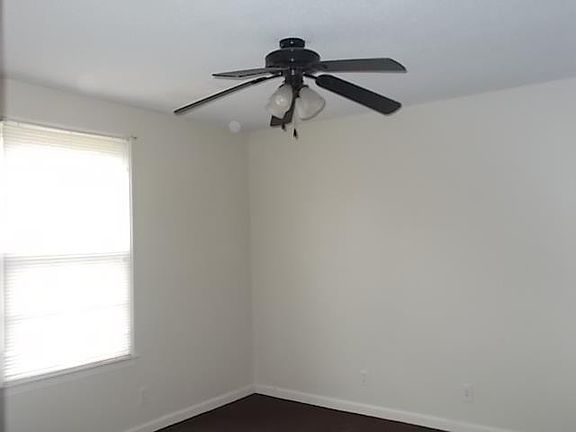 2nd image of 584 Caskey Dr