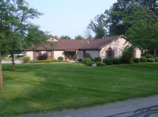 500 Maplewood Ln, Celina, OH 45822