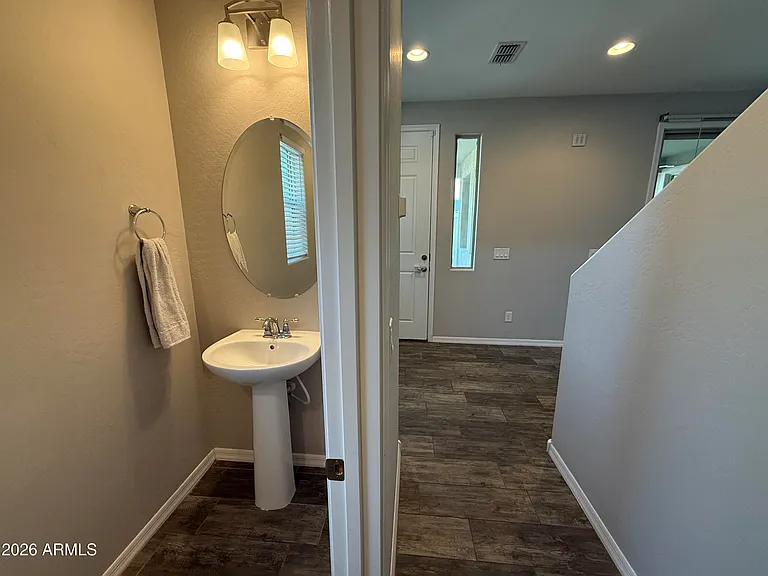 3786 E Robert St — Photo 7