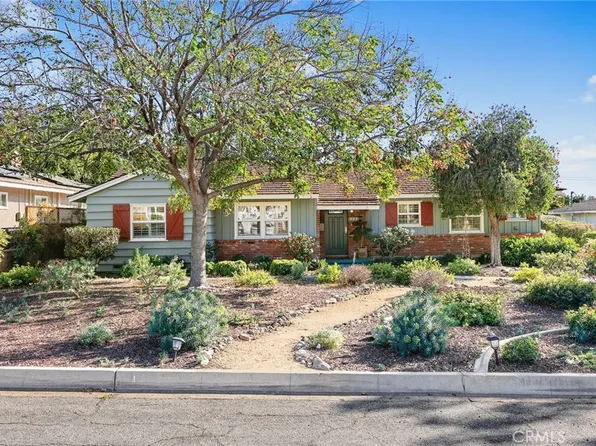 884 E Whitcomb Ave, Glendora, CA 91741