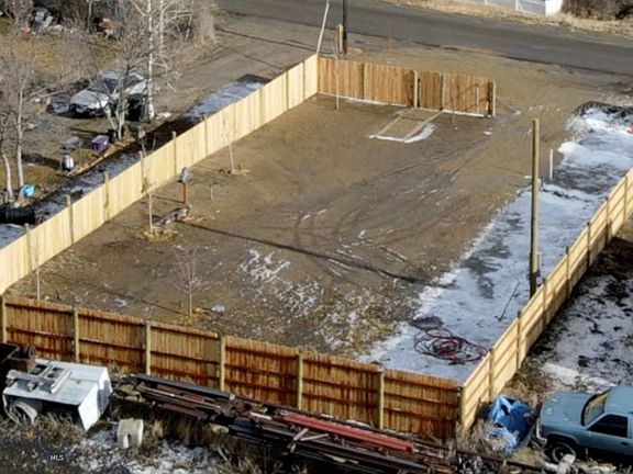 4th image of S Alabama St