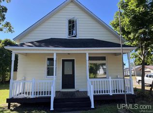 702 Wabash St, Ishpeming, MI 49849