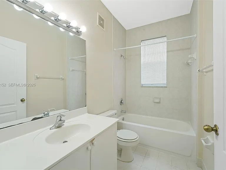 2524 SE 16th Rd #100 — Photo 19