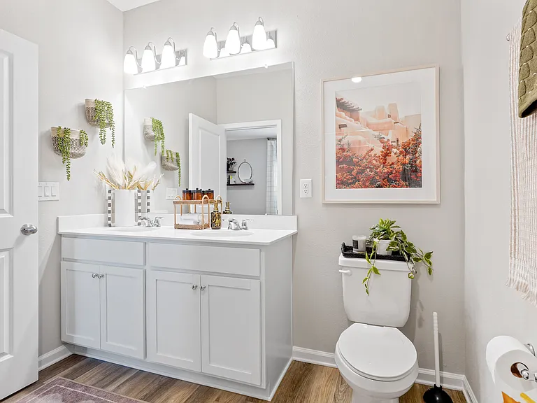 Casa Solara Townhomes — Photo 11