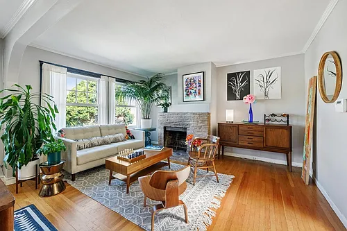 1096 Ashbury St #2 Photo 1