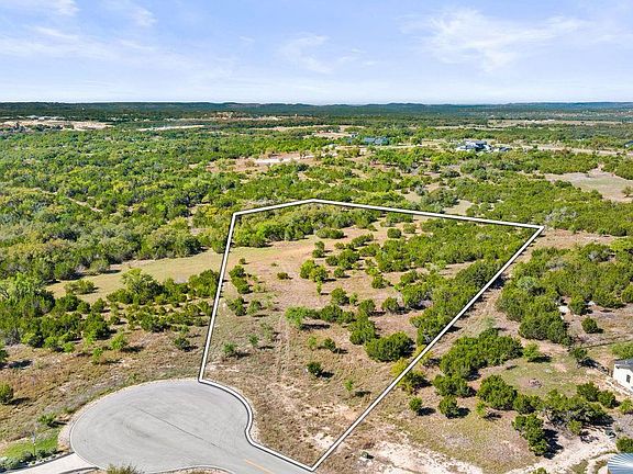 3rd image of 83 Flat Creek Rd