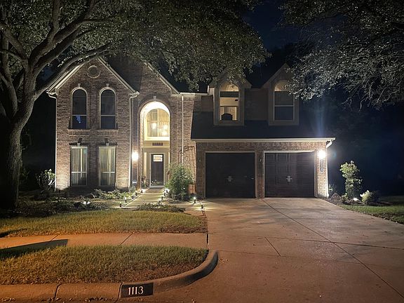 3rd image of 1113 W Winding Creek Dr