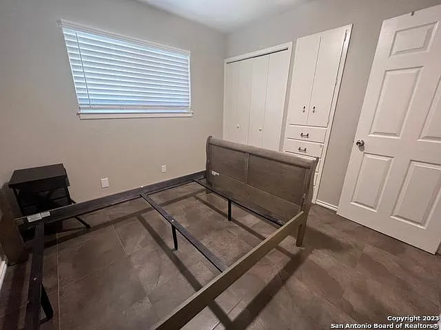 14210 Stoddard Dr — Photo 17