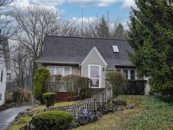220 Crosman Ter, Rochester, NY 14620