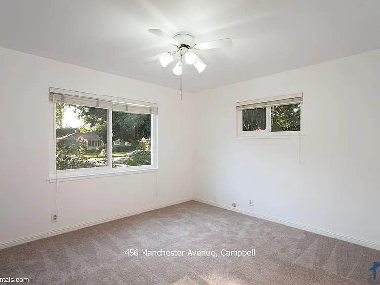456 Manchester Ave — Photo 13