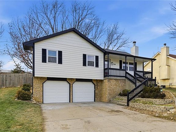 2nd image of 310 N Darrowby Dr