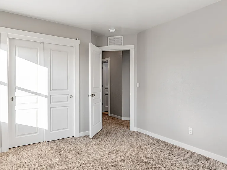 133 S Baraya Way — Photo 36