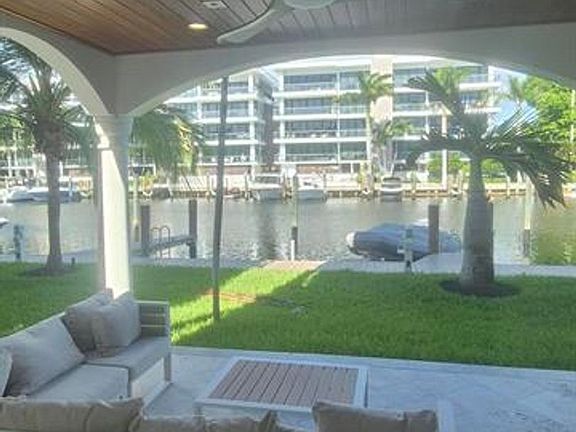 2nd image of 71 Isle Of Venice Dr #Townhouse 71