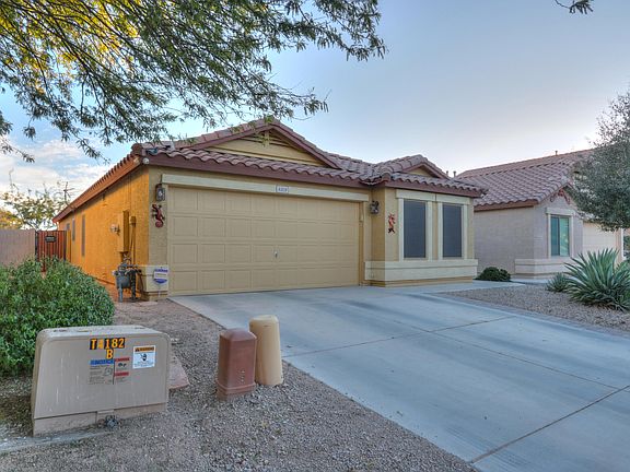 5th image of 40119 W Thornberry Ln