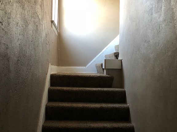4th image of 523 S Crysler Ave #B