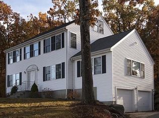 43 Overlook Dr, Marlborough, MA 01752