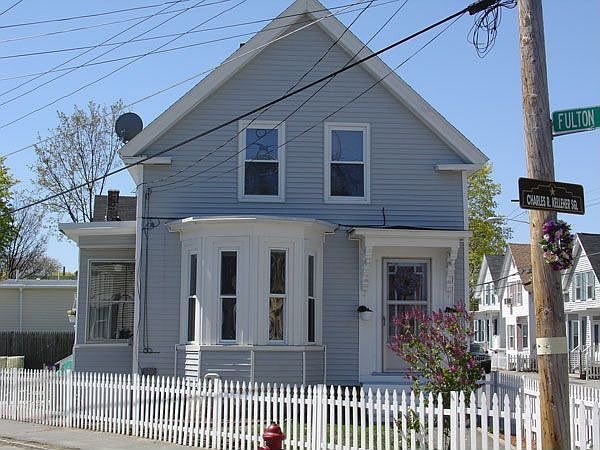 120 Fulton Street