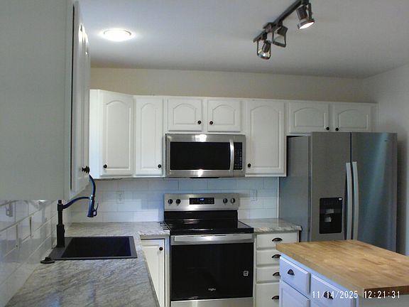 5th image of 8615 Silver Glen Dr