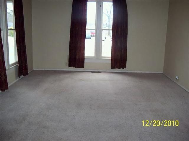 2nd image of 416 Laster St