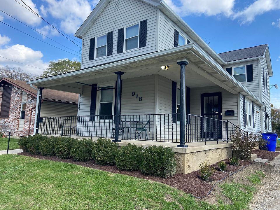 Welcome to 918 N. D Street 1st floor apartment