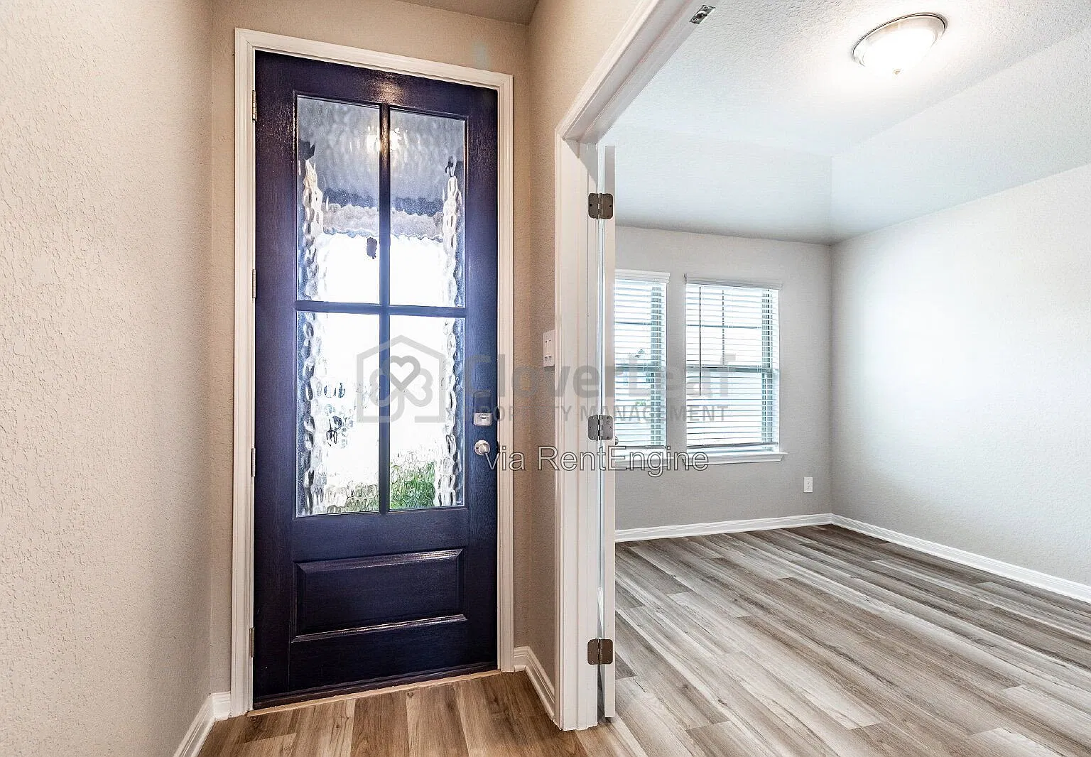 3 bed, 2.0 bath, 1966 sqft, $1,997 — Photo 4