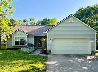 2218 Stonewood Ln, Lexington, KY 40509