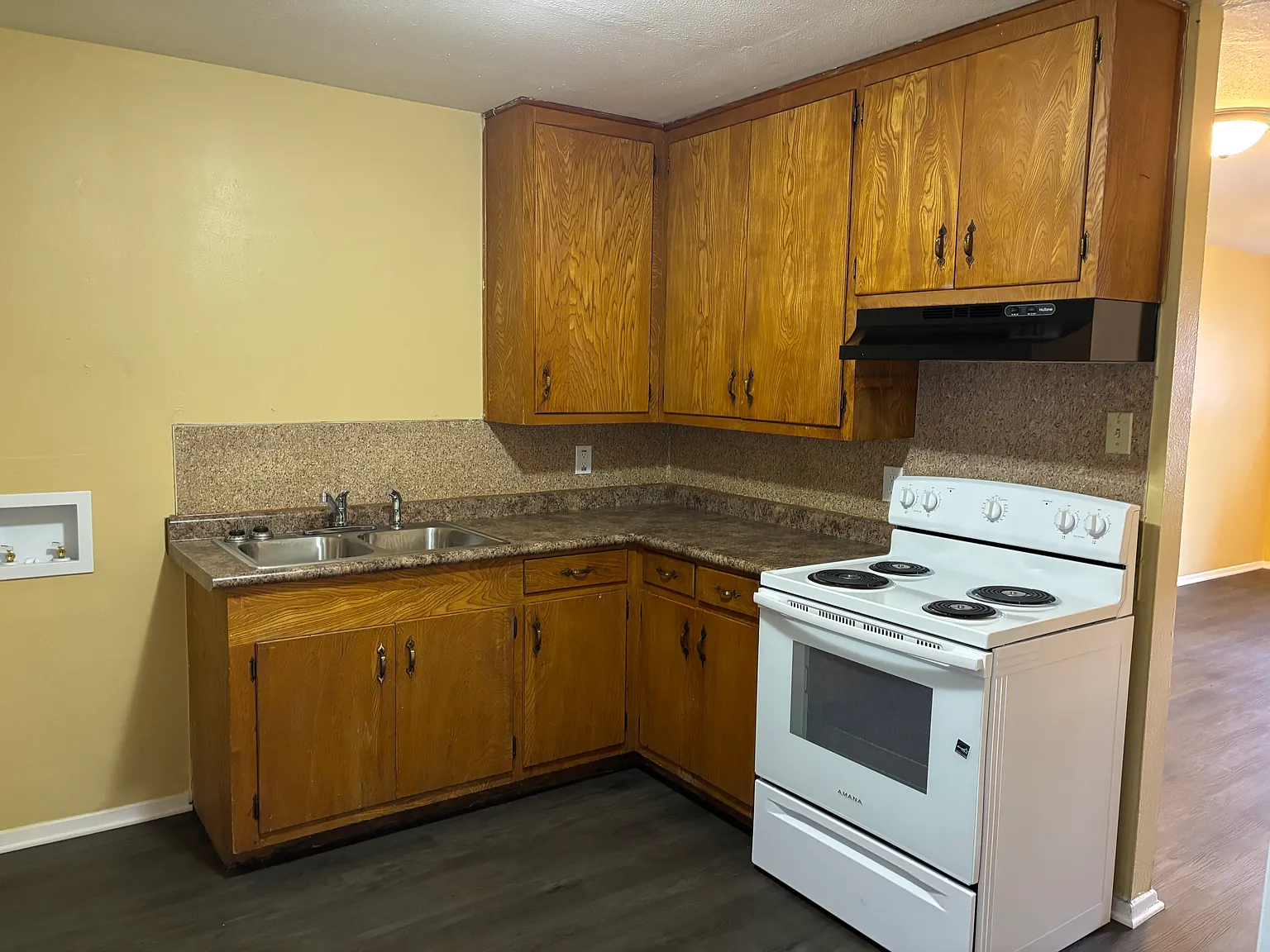 2 bed, $750 — Photo 3