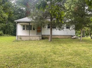 45540 W Pontiac Trl, Commerce Township, MI 48390