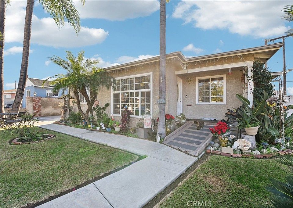 1st image of 17940 E Edna Pl