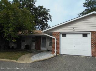 1231B Hamilton Ct, Lakewood, NJ