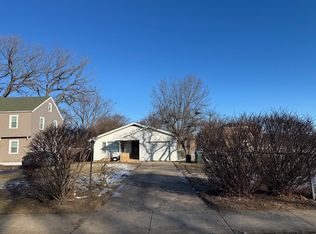 1716 23rd St, Zion, IL 60099