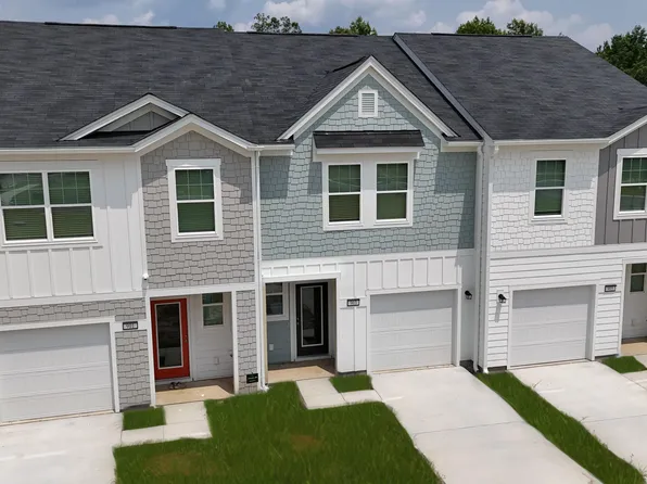 478 Colchester Ct, Moncks Corner, SC 29461