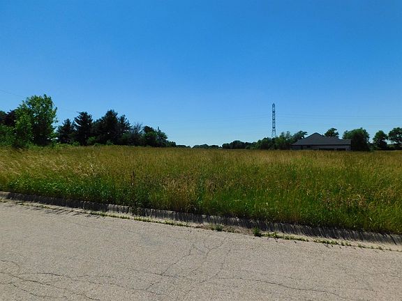 5th image of 8835 Meadow Lake Trl