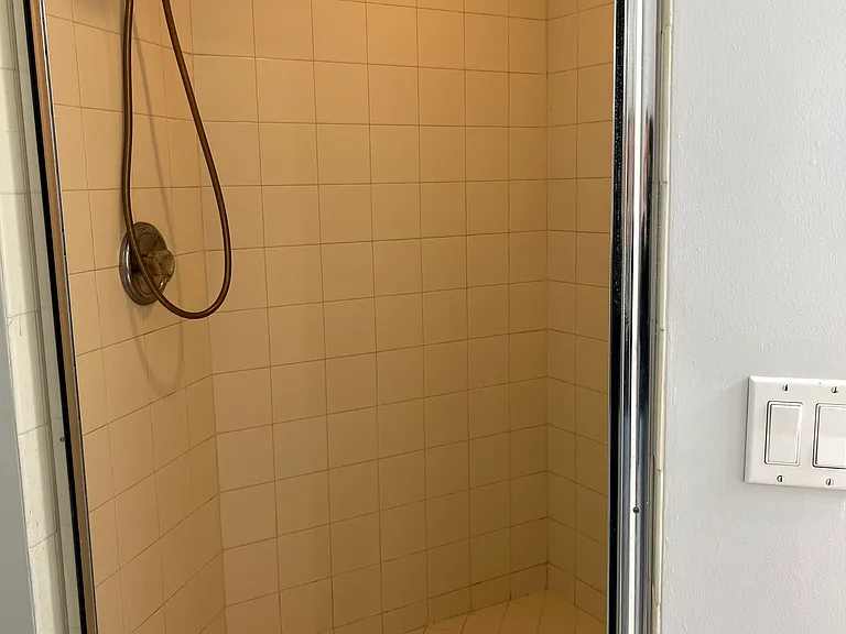 4015 Palm Tree Blvd #208 — Photo 19