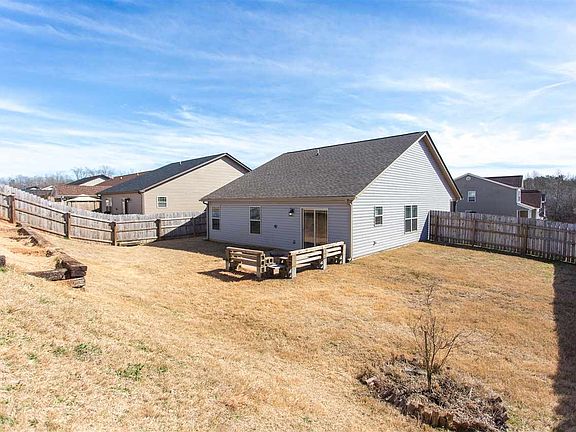 2nd image of 703 Oglesby Creek Ln