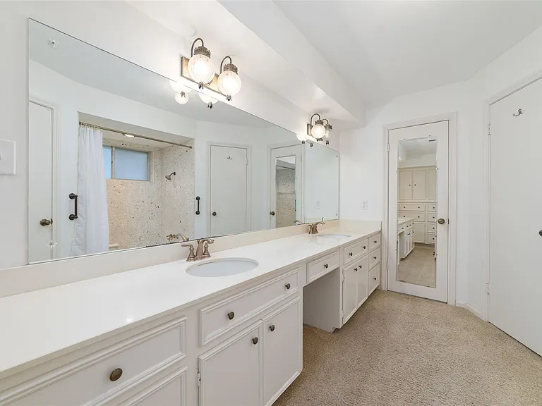 11838 Riverview Dr — Photo 25