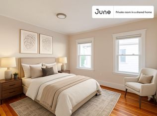 21 Easton St #A, Allston, MA 02134