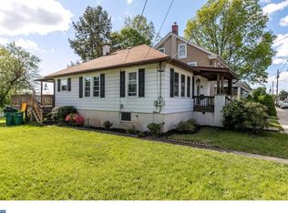 571 Dotts St, Pennsburg, PA 18073