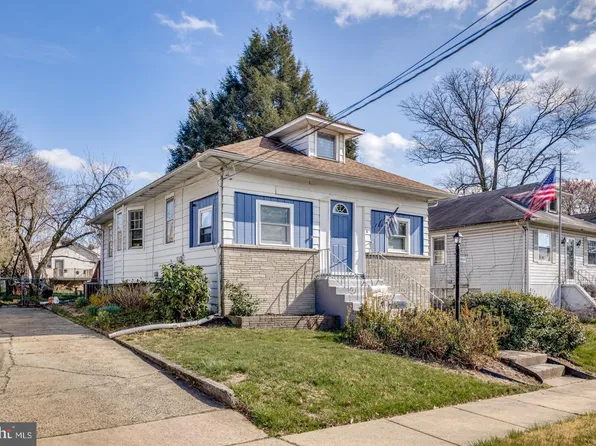 101 Barlow Ave, Cherry Hill, NJ 08002