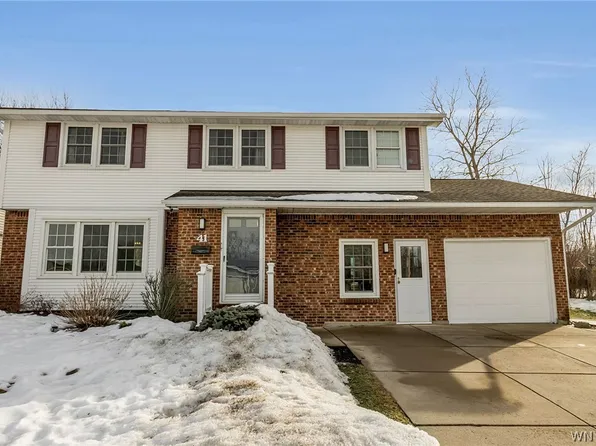 41 Patricia Dr, West Seneca, NY 14224