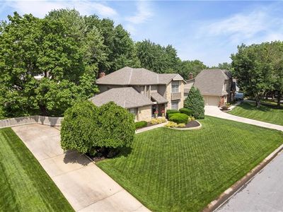 12000 Windsor Dr, Leawood, KS, 66209