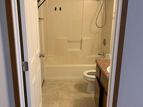 4th image of 4938B N Wilshire Ct