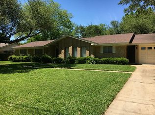 228 Tait St, Columbus, TX 78934