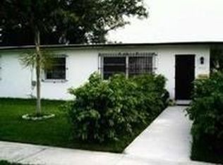350 NE 172nd St, North Miami Beach, FL 33162