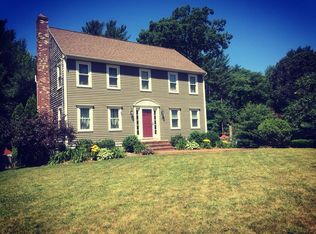 35 Glenwood Dr, Bridgewater, MA 02324
