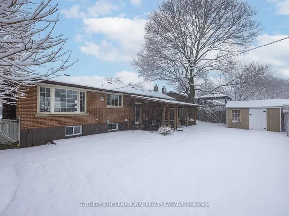 1063 Bedford Ave #Basement, Burlington, ON L7T 2K4