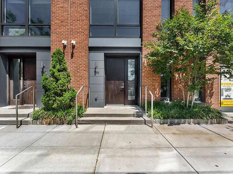 372 9th Luxury Rentals — Photo 69